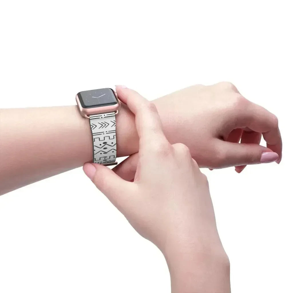 Djenné Ivory Mud Cloth Apple Watch Band - The Global Wanderer