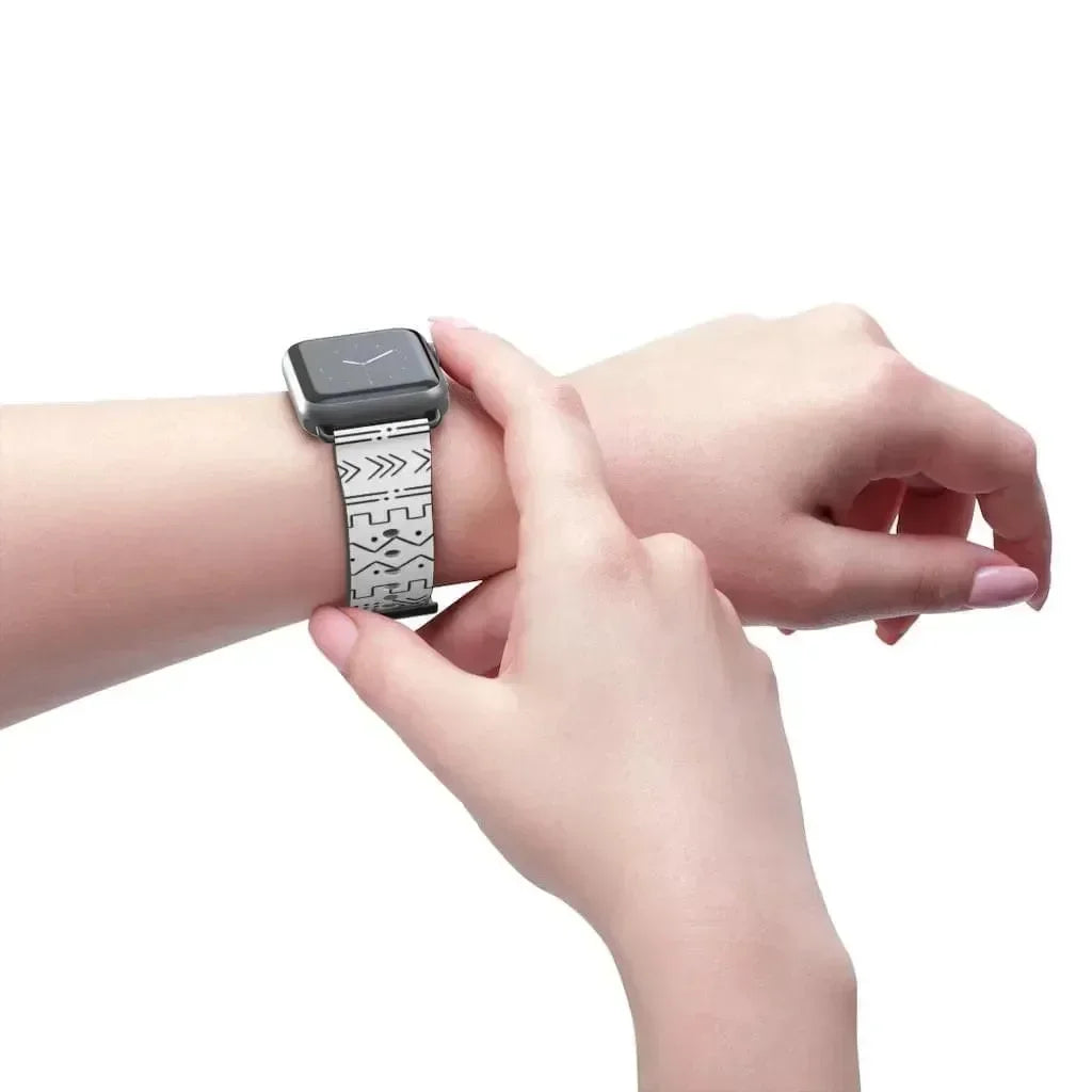 Djenné Ivory Mud Cloth Apple Watch Band - The Global Wanderer