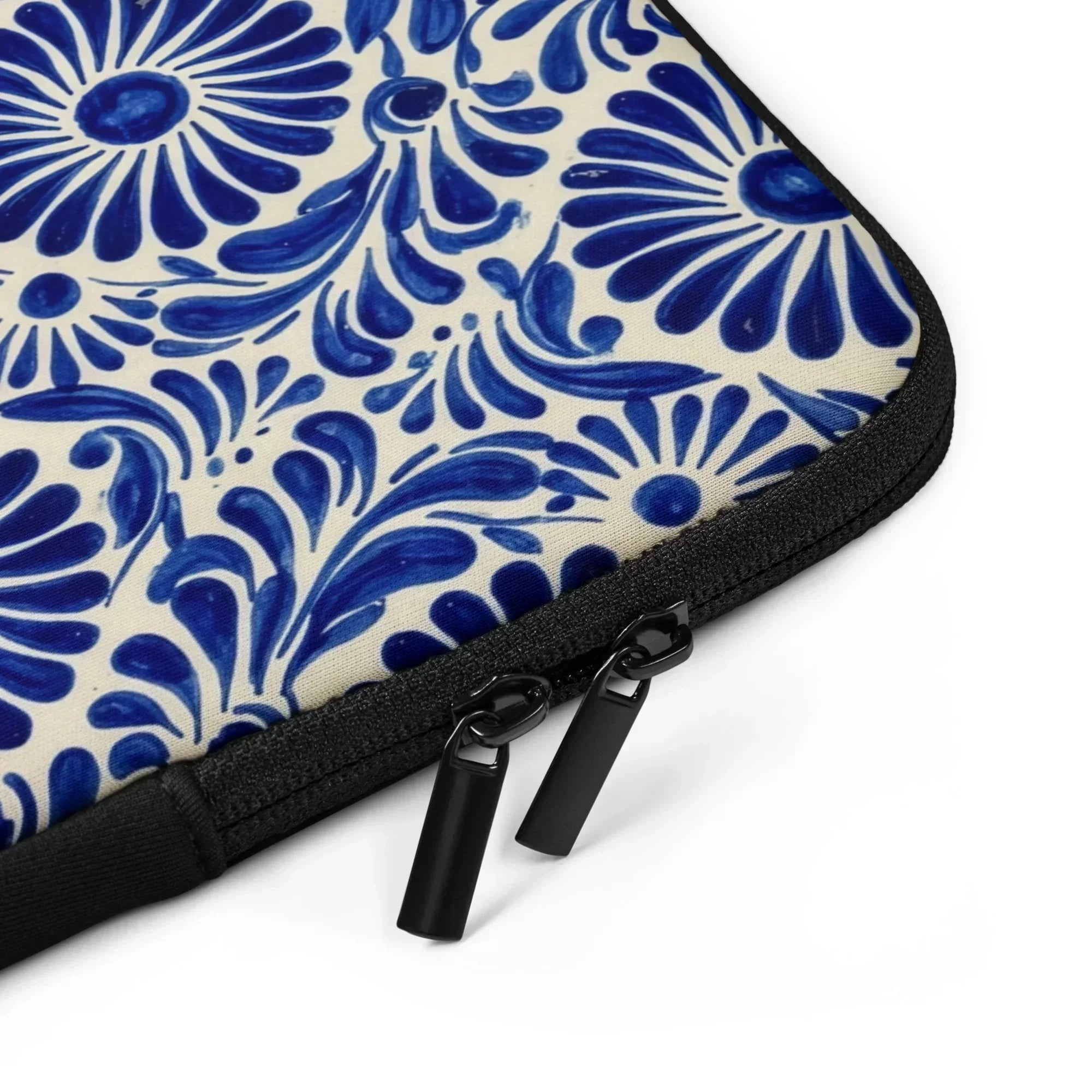 Atlixco Talavera Tile Laptop Case - The Global Wanderer