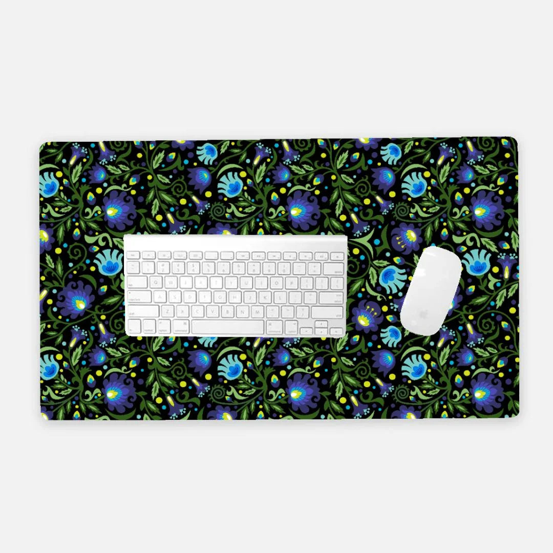 Gdańsk Blues Wycinanki Desk Mat over black - The Global Wanderer