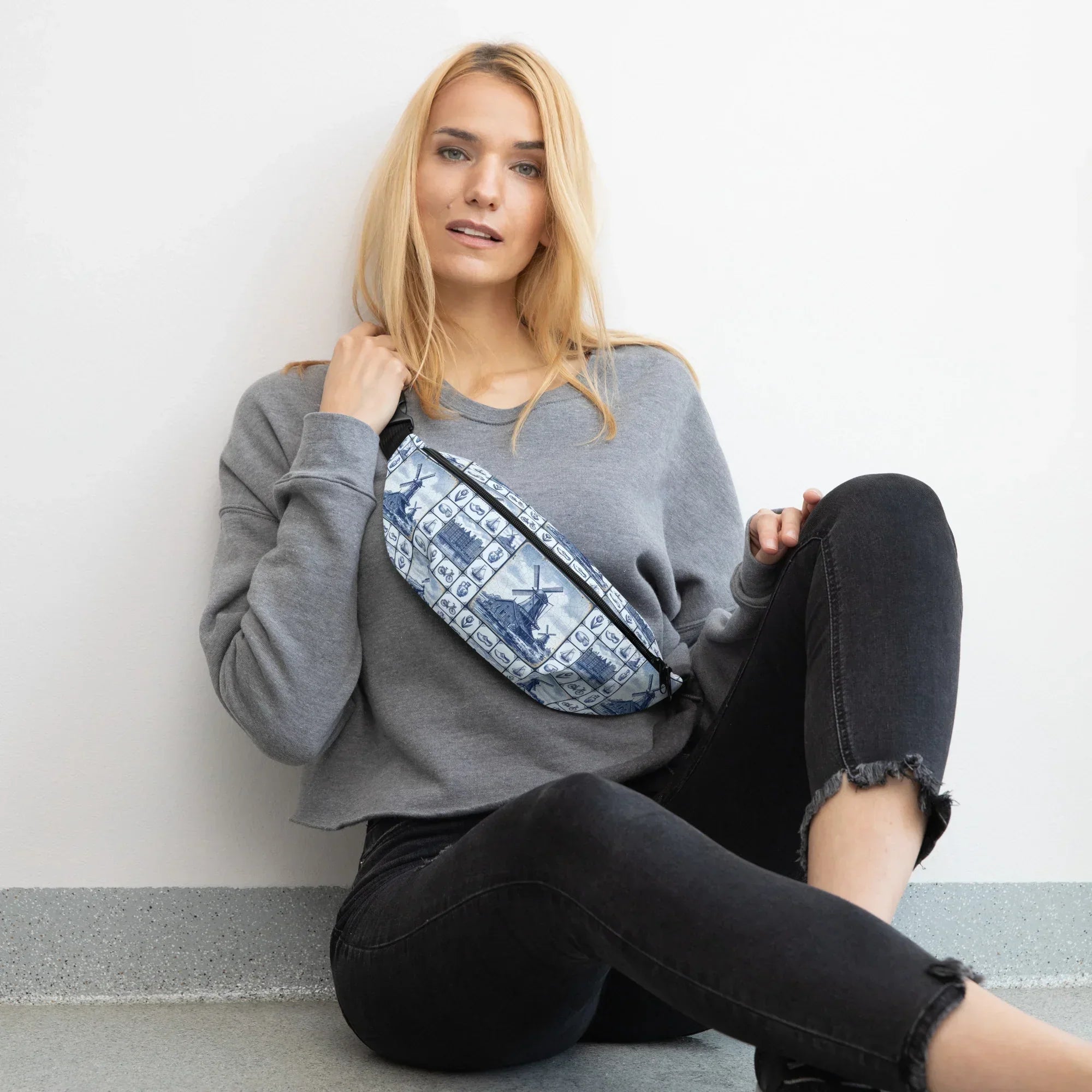 Kinderdijk Sky Fanny Pack - The Global Wanderer