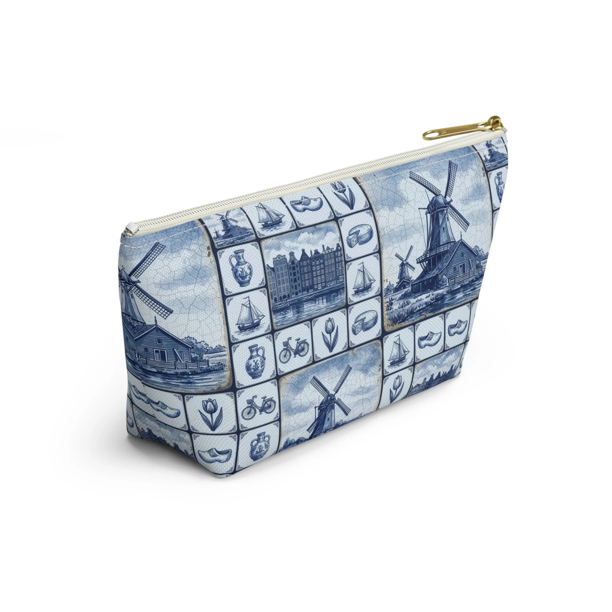 Kinderdijk Sky Pouch - The Global Wanderer