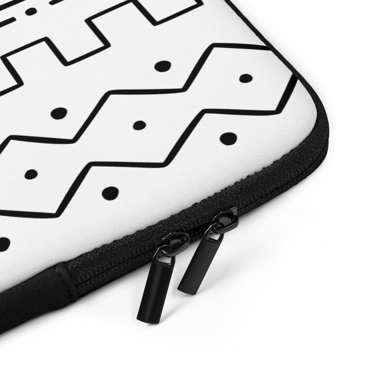 Djenné Ivory Mud Cloth Laptop Case - The Global Wanderer