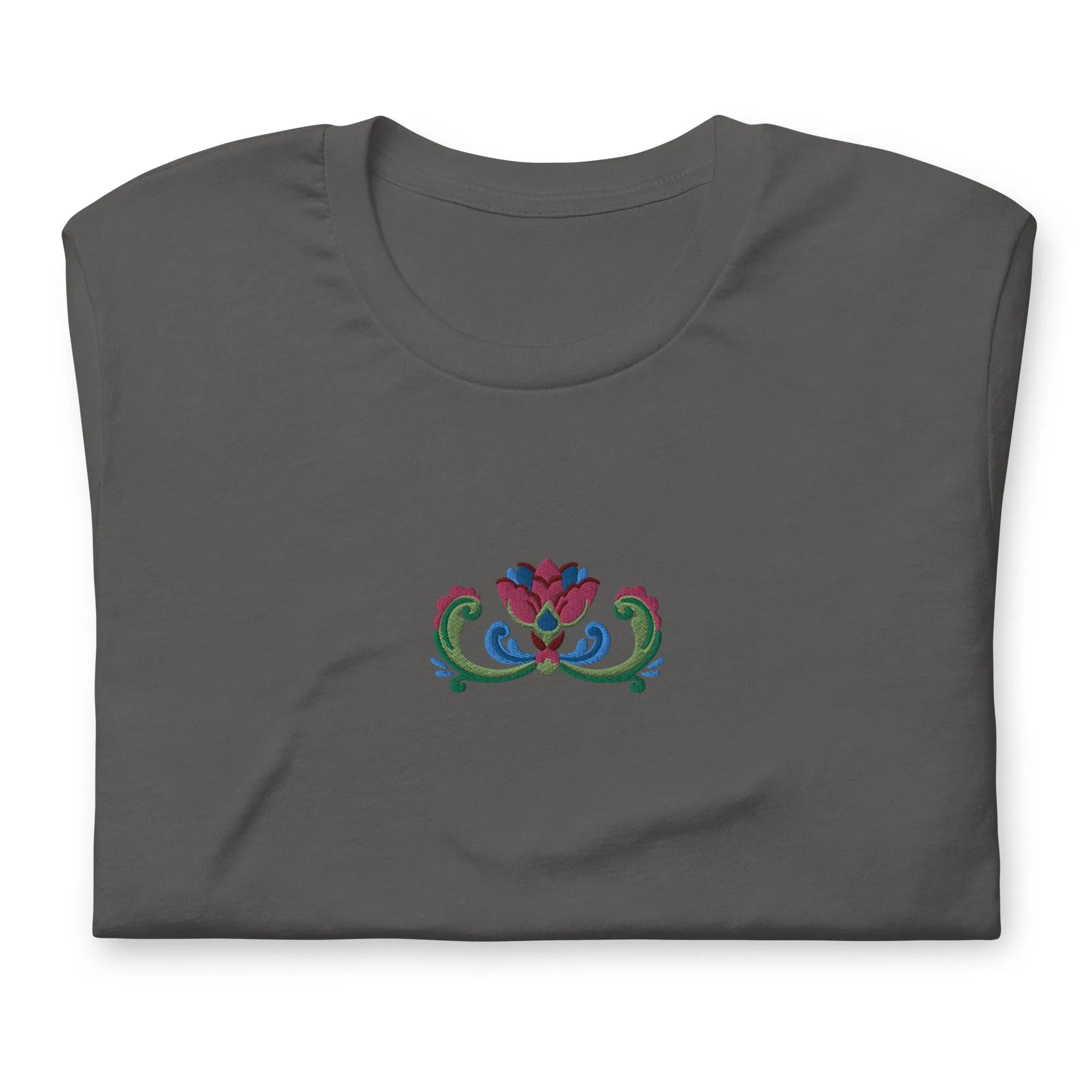 Norwegian Rosemaling Embroidered T-Shirt - The Global Wanderer