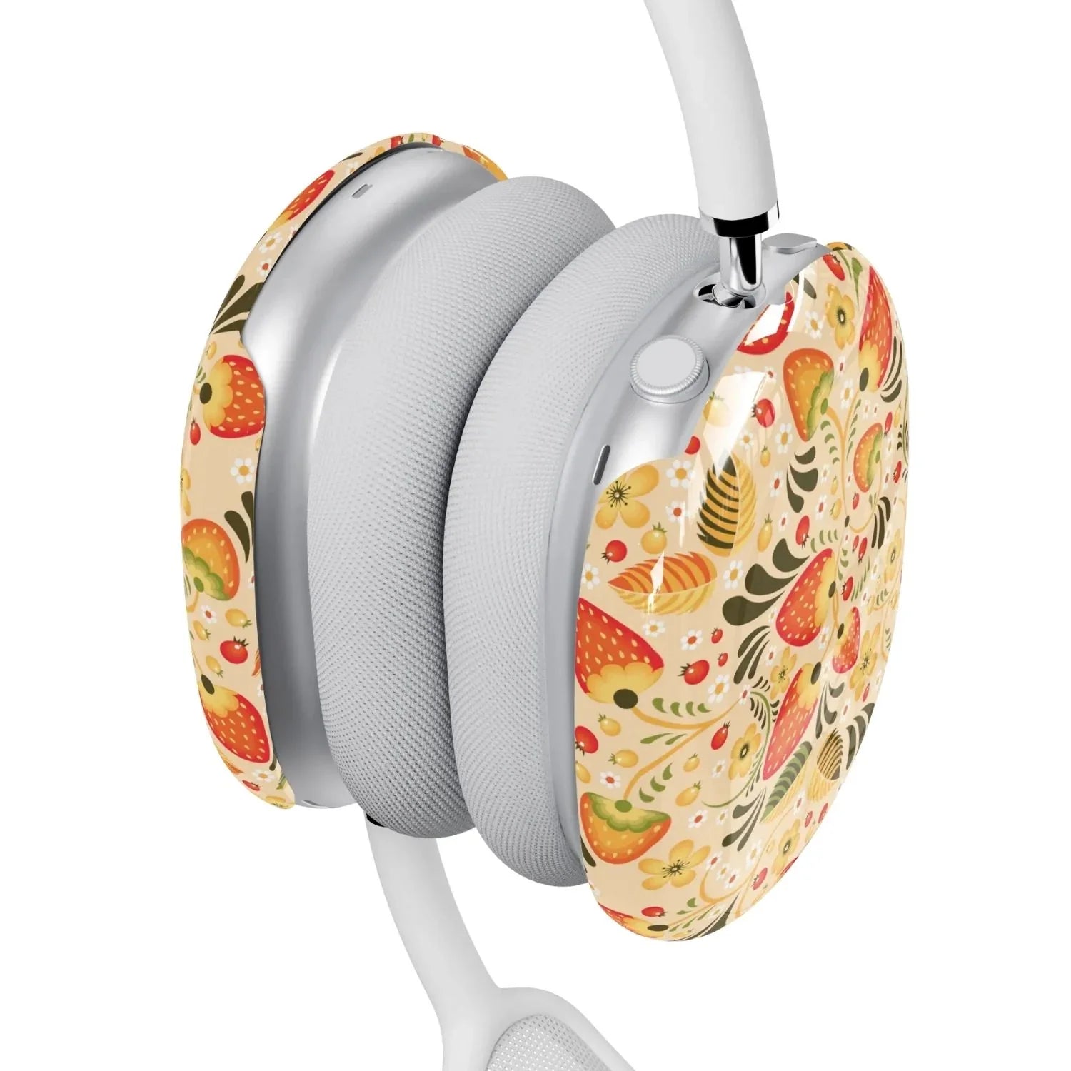 Russian Beige Khokhloma AirPods Max Case - The Global Wanderer