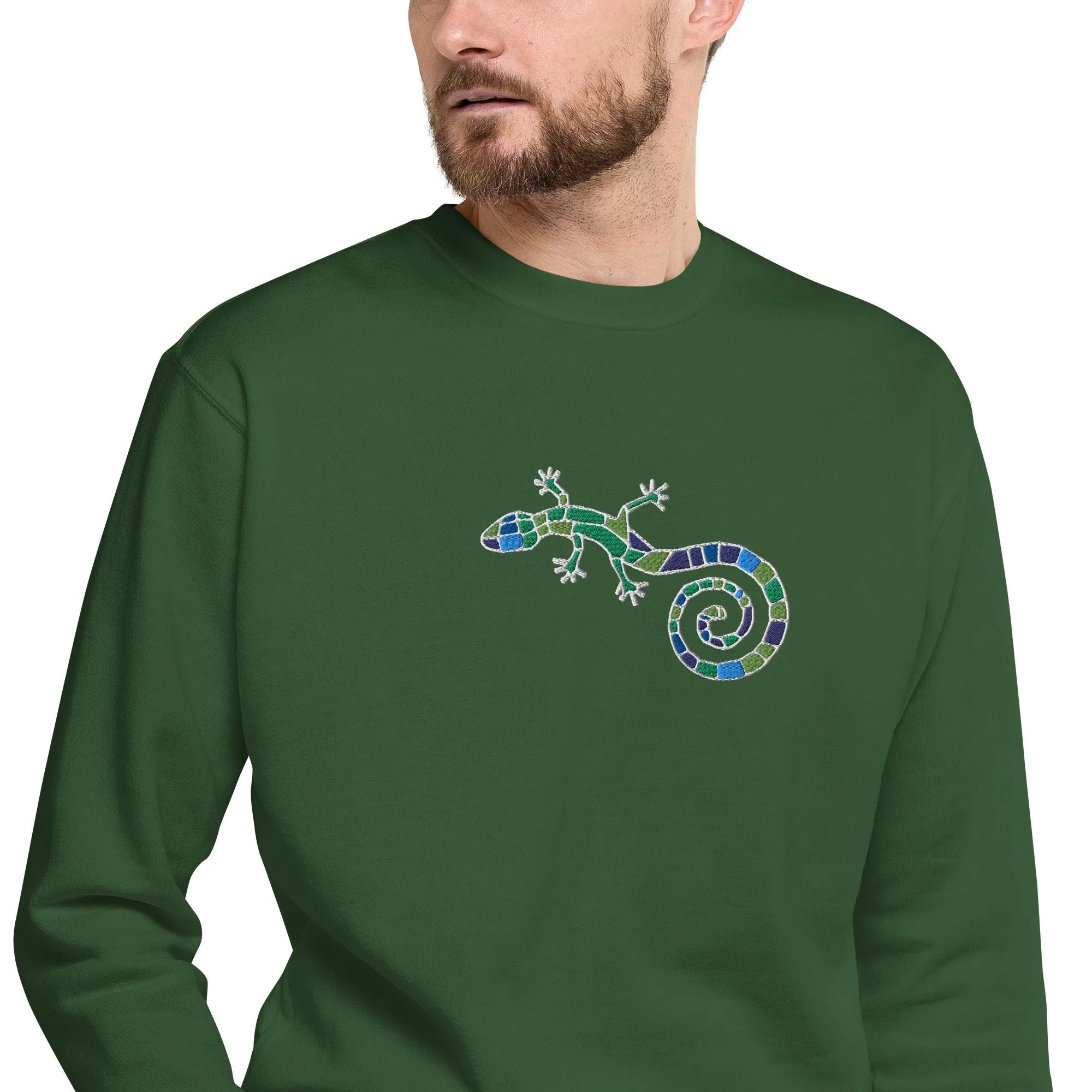Spanish Mosaic Lizard Embroidered Sweatshirt - The Global Wanderer