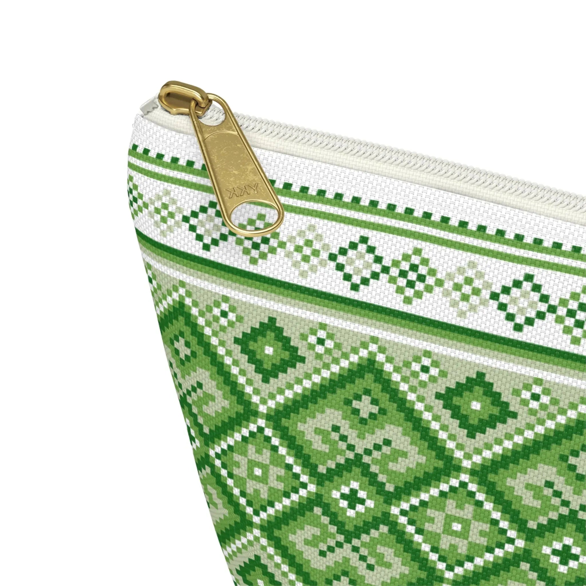 Ukrainian Vyshyvanka Pouch - The Global Wanderer