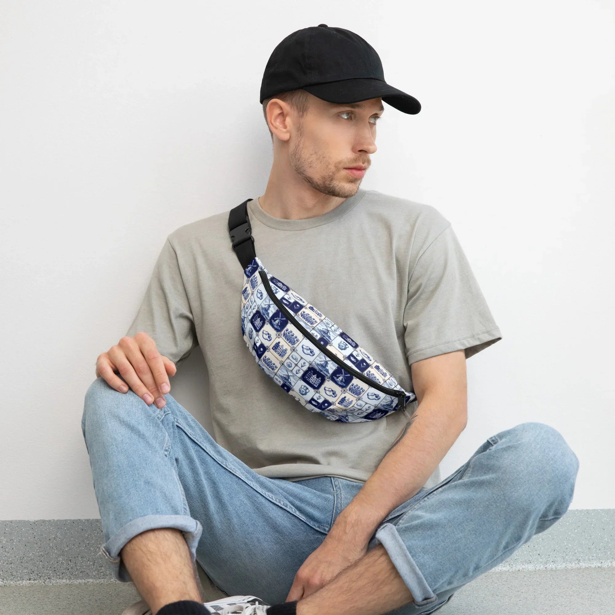 Utrecht Mosaic Fanny Pack - The Global Wanderer