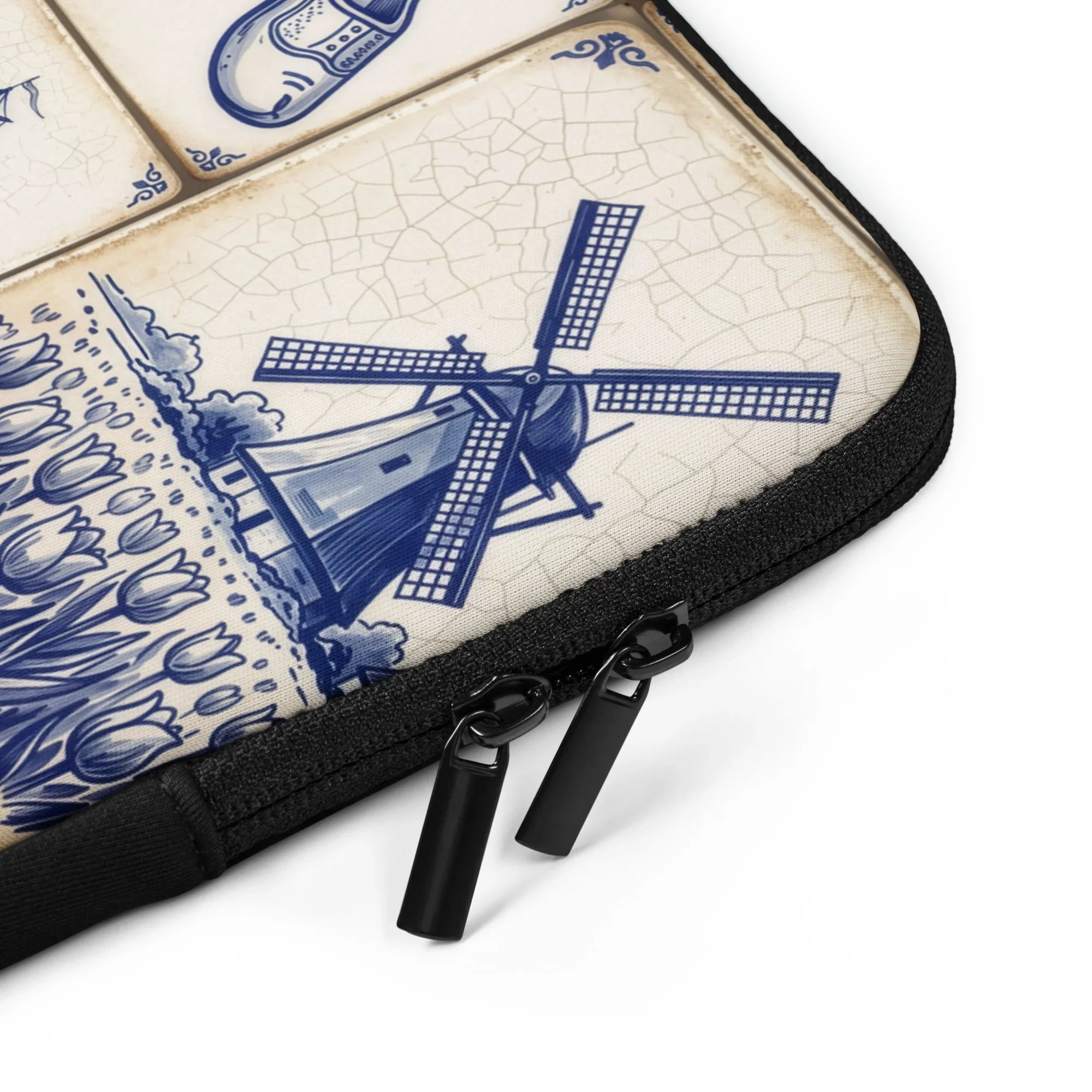 Haarlem Ivory Laptop Case - The Global Wanderer