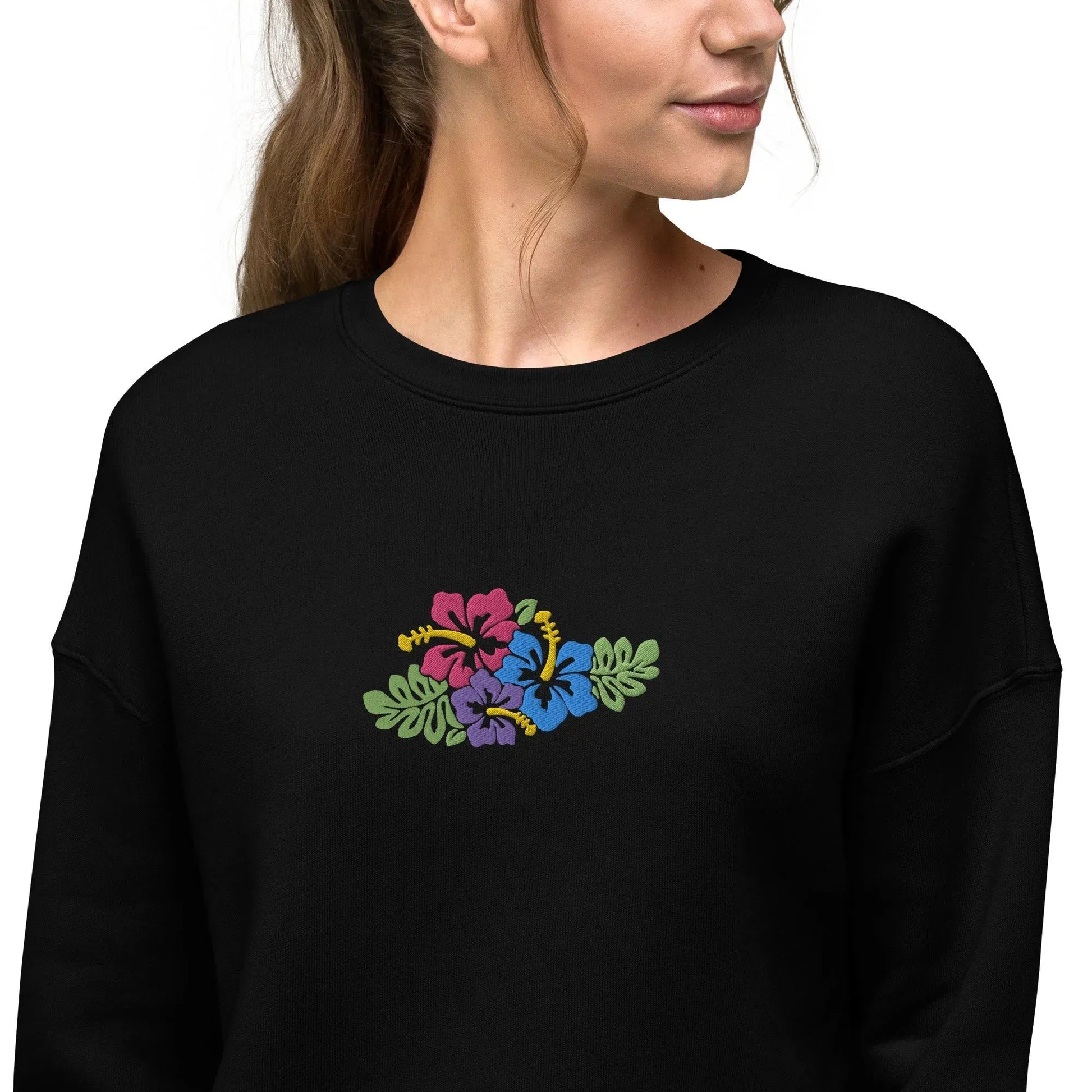 Hawaiian Tropical Leaves Embroidered Cropped Sweatshirt - The Global Wanderer