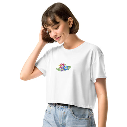 Hawaiian Tropical Leaves Embroidered Cropped T-Shirt - The Global Wanderer