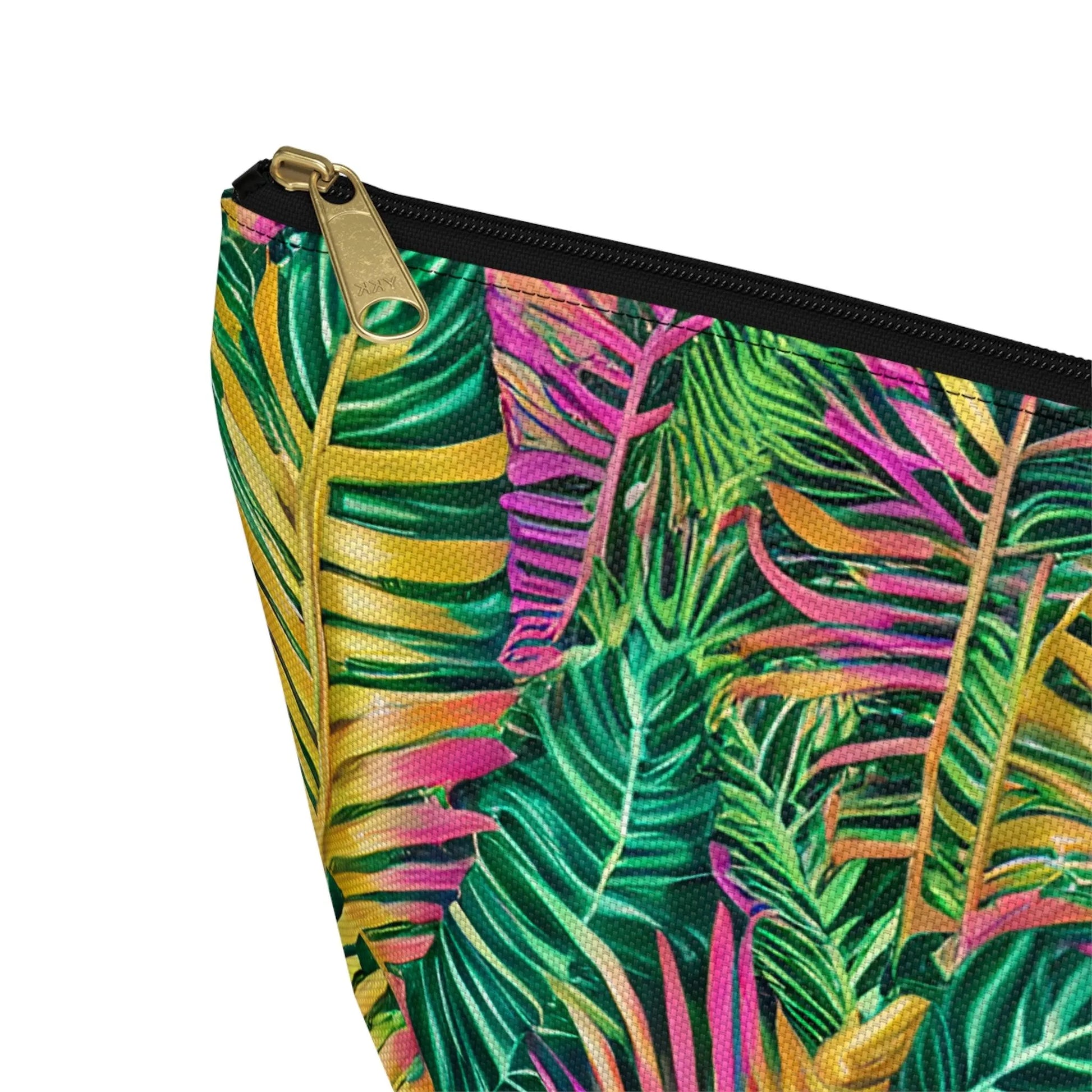 Hawaiian Tropical Leaves Pouch - The Global Wanderer