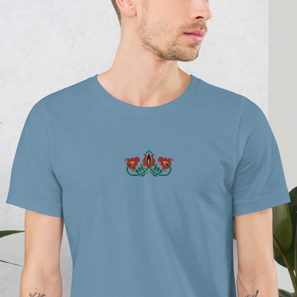 Hungarian Matyó Embroidered T-Shirt - The Global Wanderer