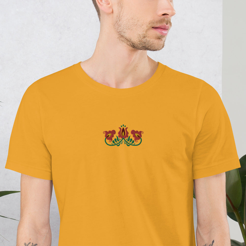 Hungarian Matyó Embroidered T-Shirt - The Global Wanderer