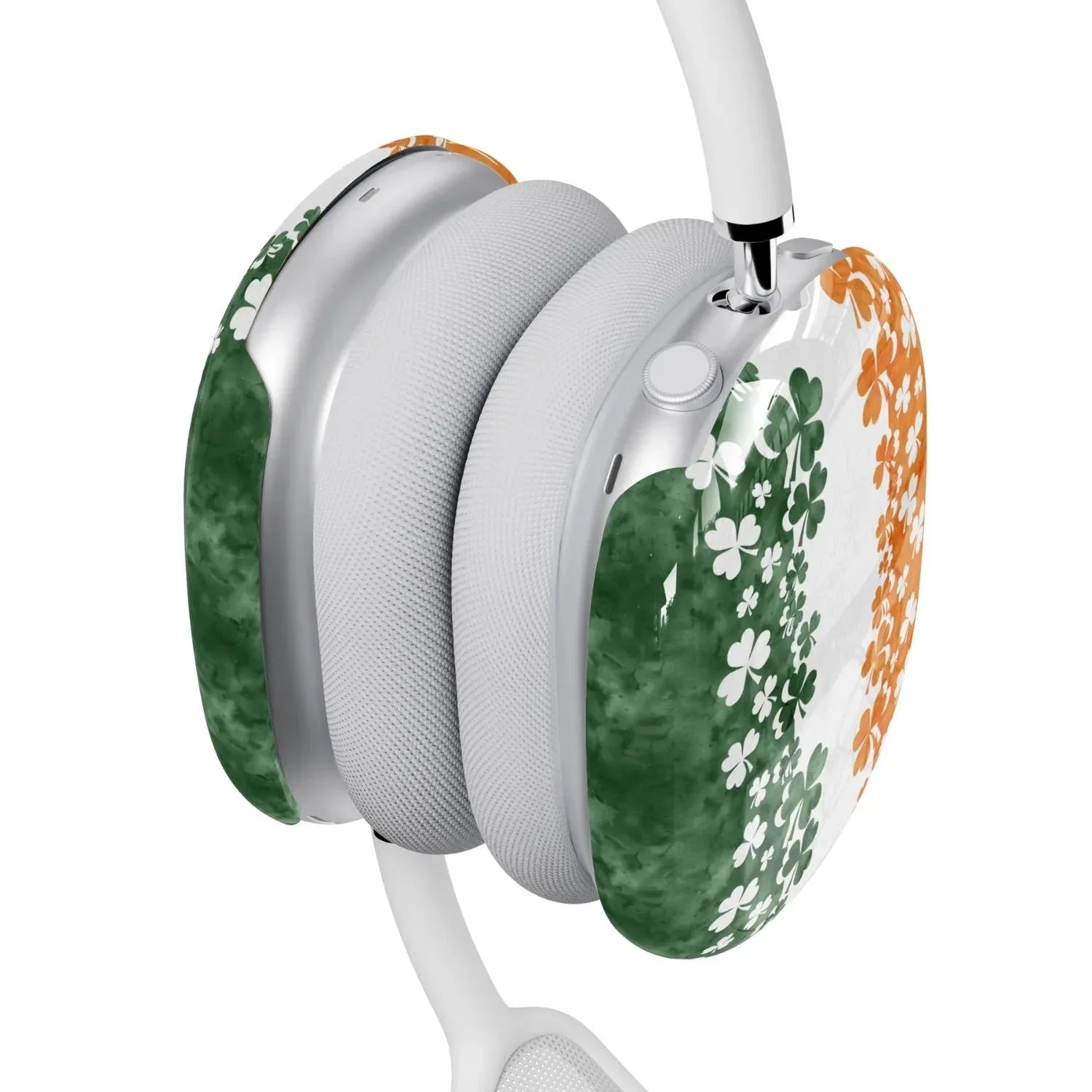 Irish Shamrock AirPods Max Case - The Global Wanderer