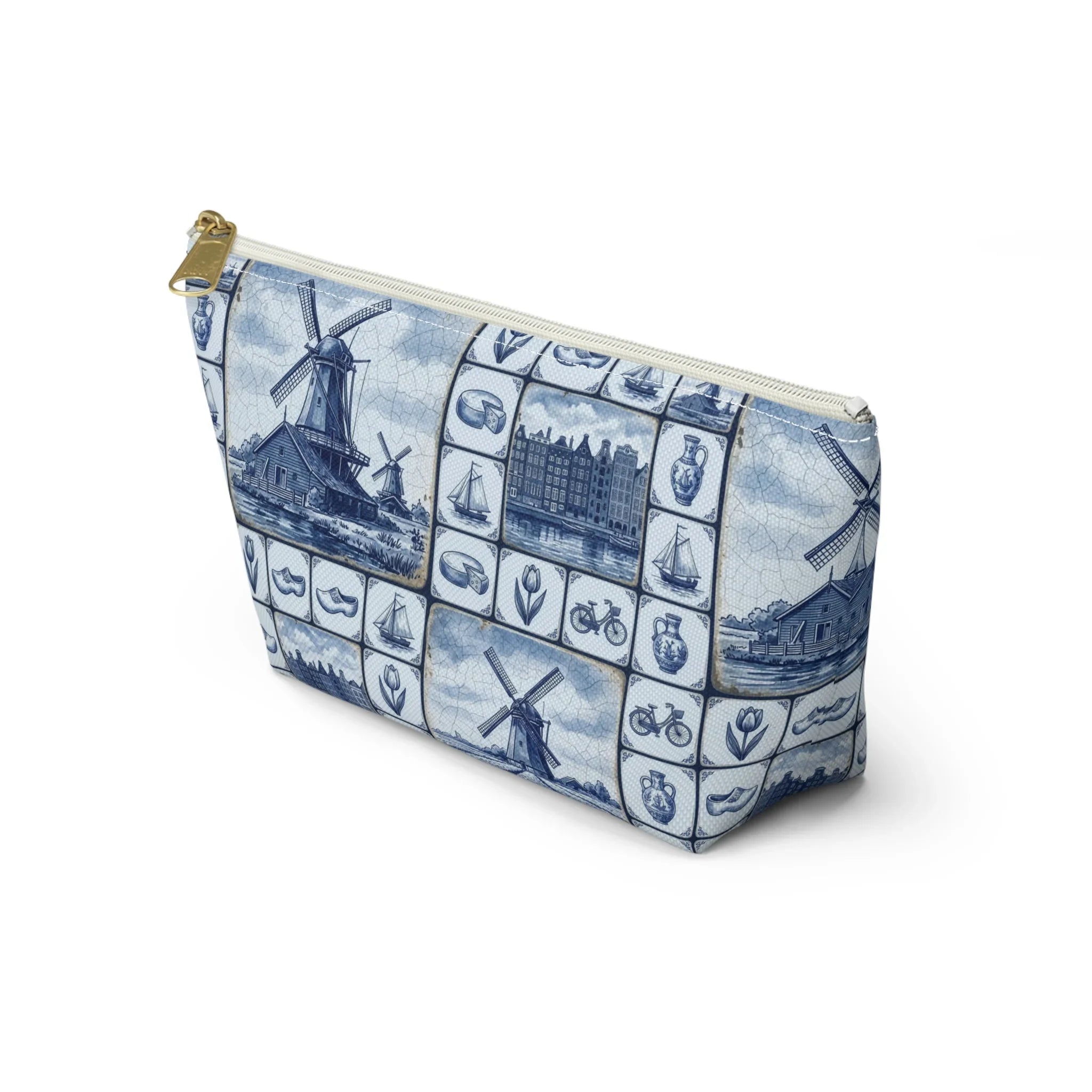 Kinderdijk Sky Pouch - The Global Wanderer