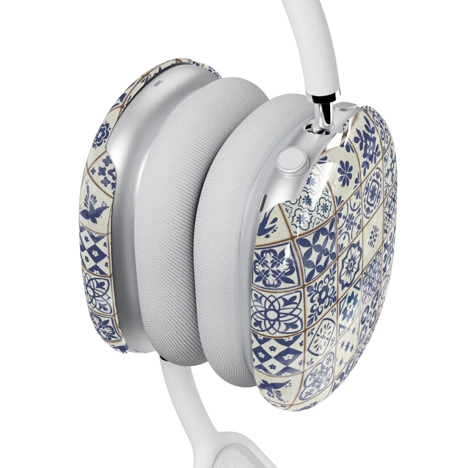 Lisboa Branco Tile AirPods Max Case - The Global Wanderer