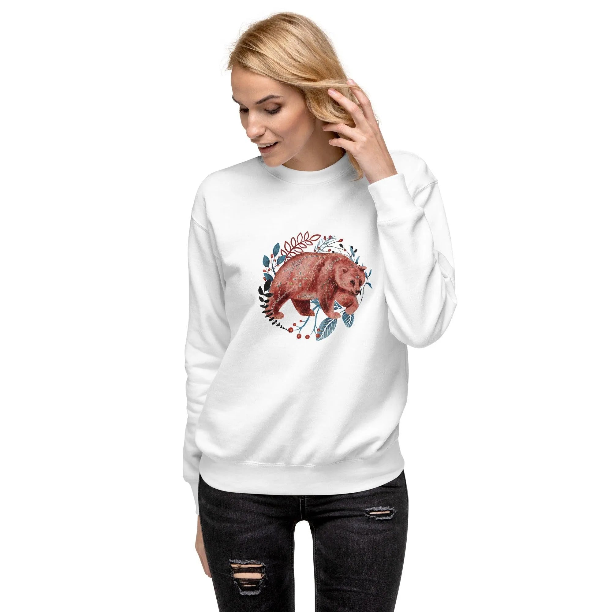 Nordic Winter Sweatshirt - Bear - The Global Wanderer