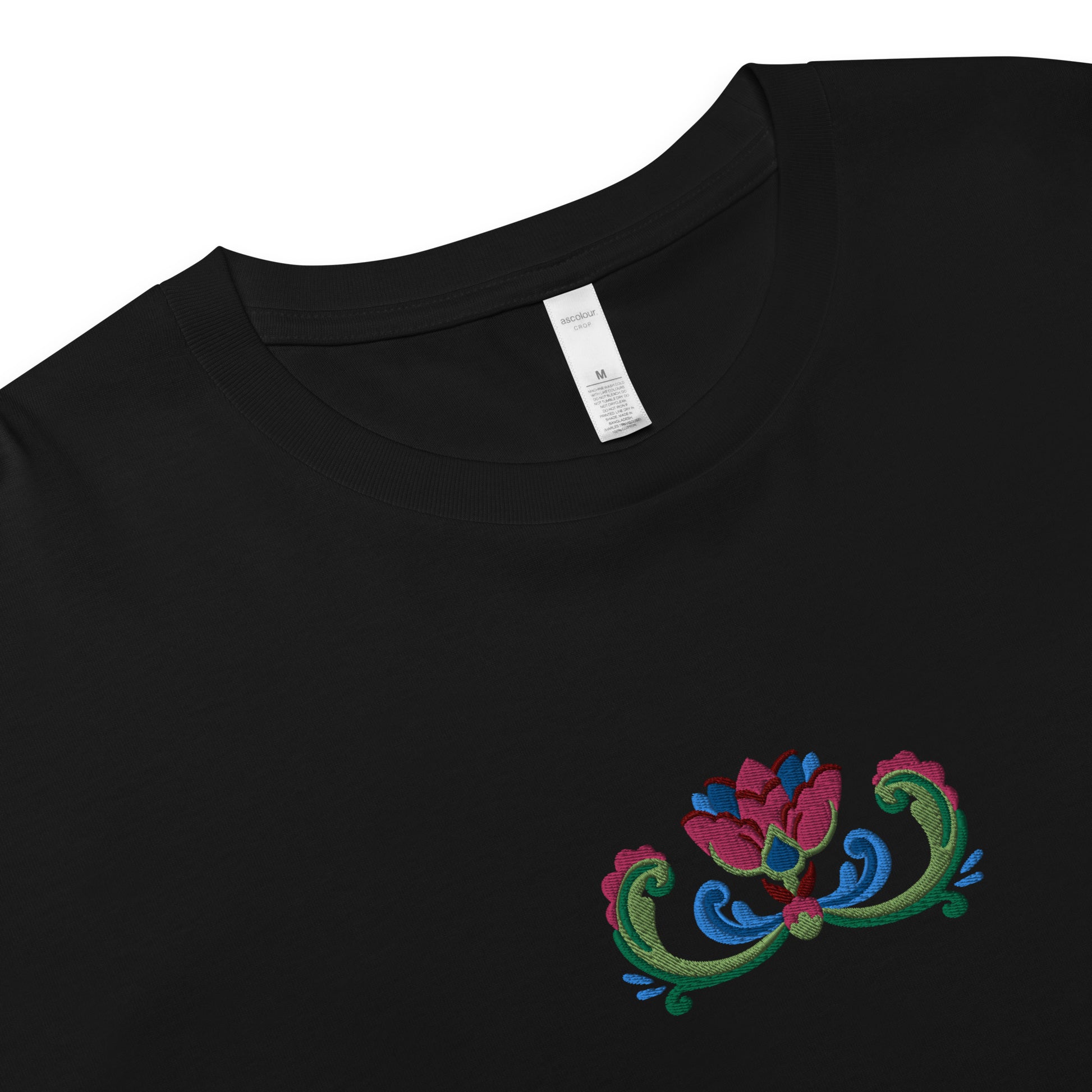 Norwegian Rosemaling Embroidered Cropped T-Shirt - The Global Wanderer