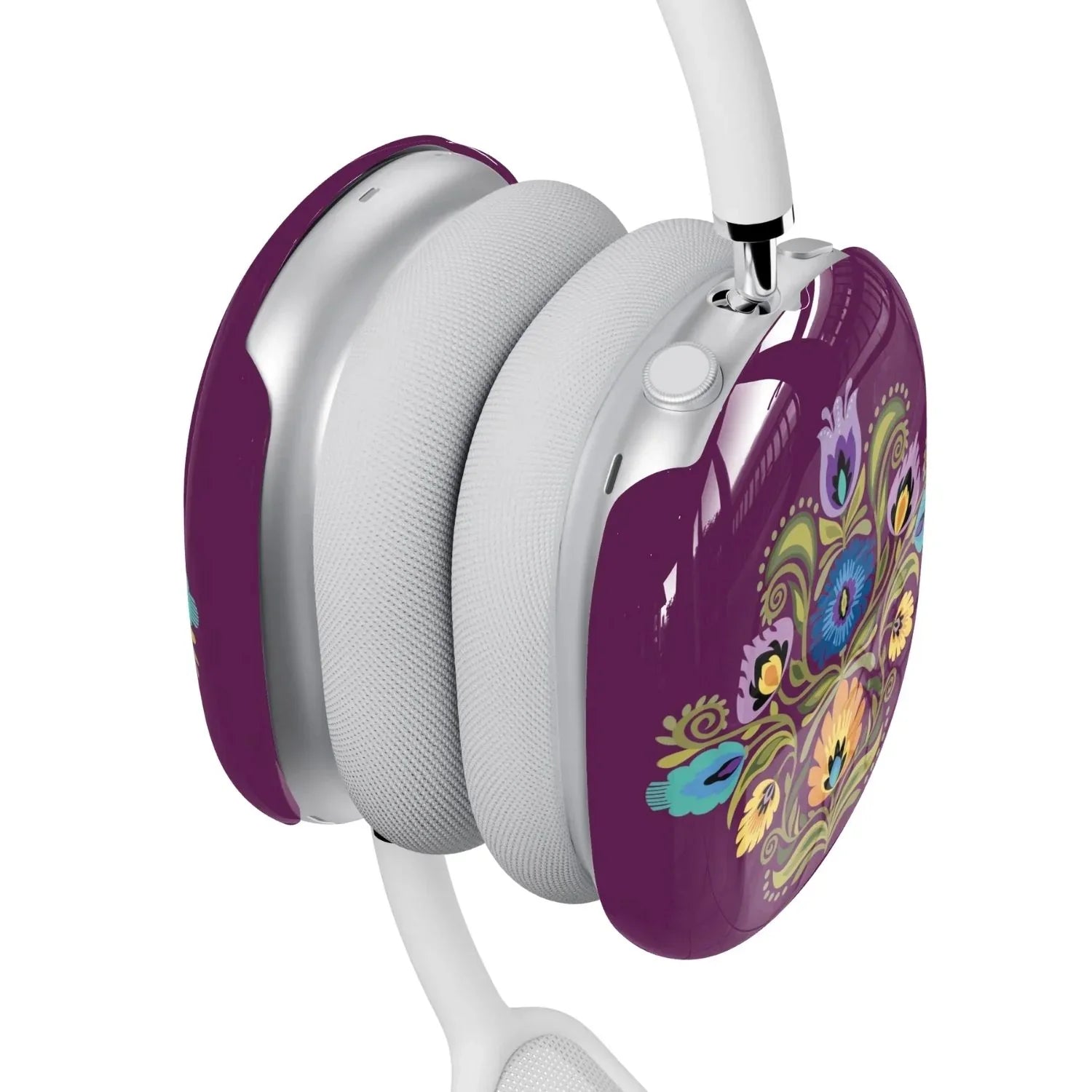 Polish Wycinanki AirPods Max Case - The Global Wanderer