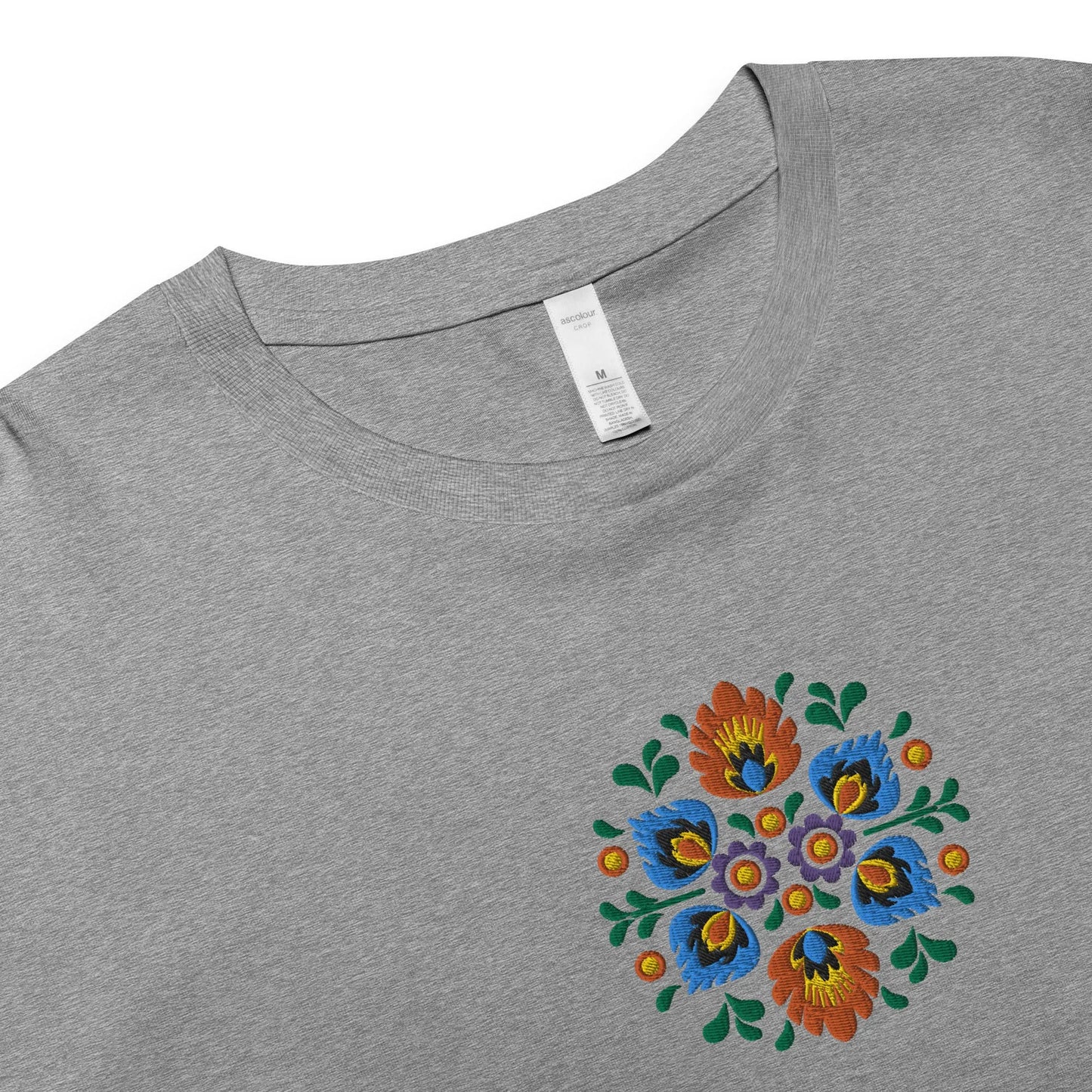 Polish Wycinanki Embroidered Cropped T-Shirt - The Global Wanderer