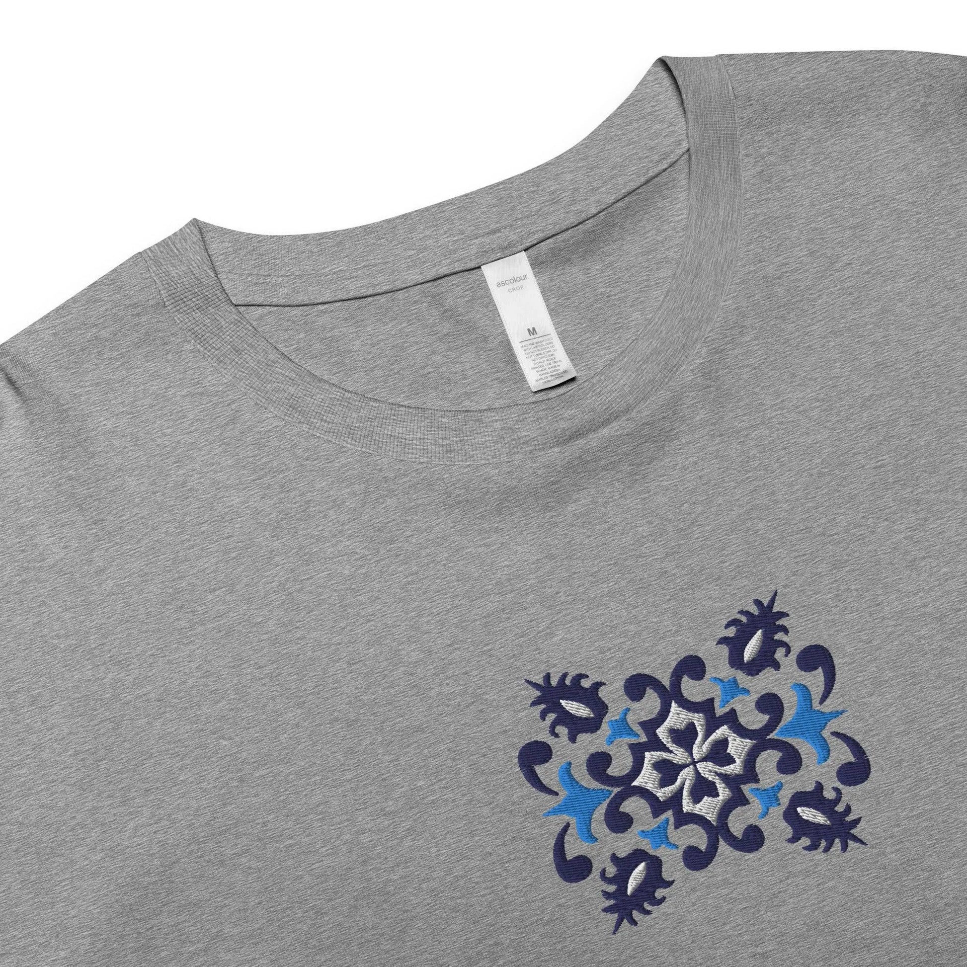 Portuguese Azulejo Tile Embroidered Cropped T-Shirt - The Global Wanderer