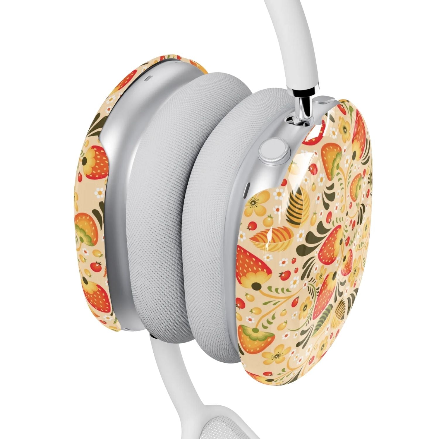 Russian Beige Khokhloma AirPods Max Case - The Global Wanderer
