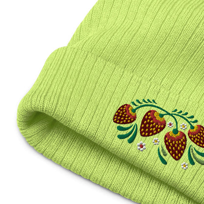 Russian Khokhloma Embroidered Beanie - The Global Wanderer