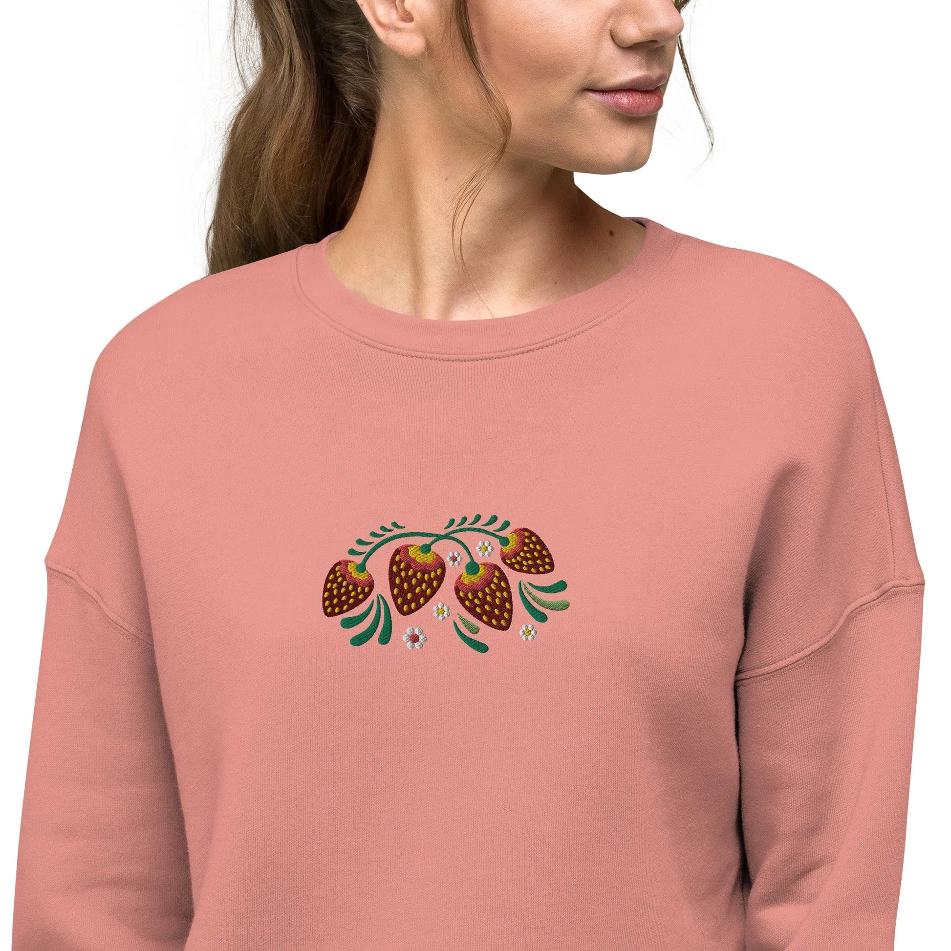 Russian Khokhloma Embroidered Cropped Sweatshirt - The Global Wanderer