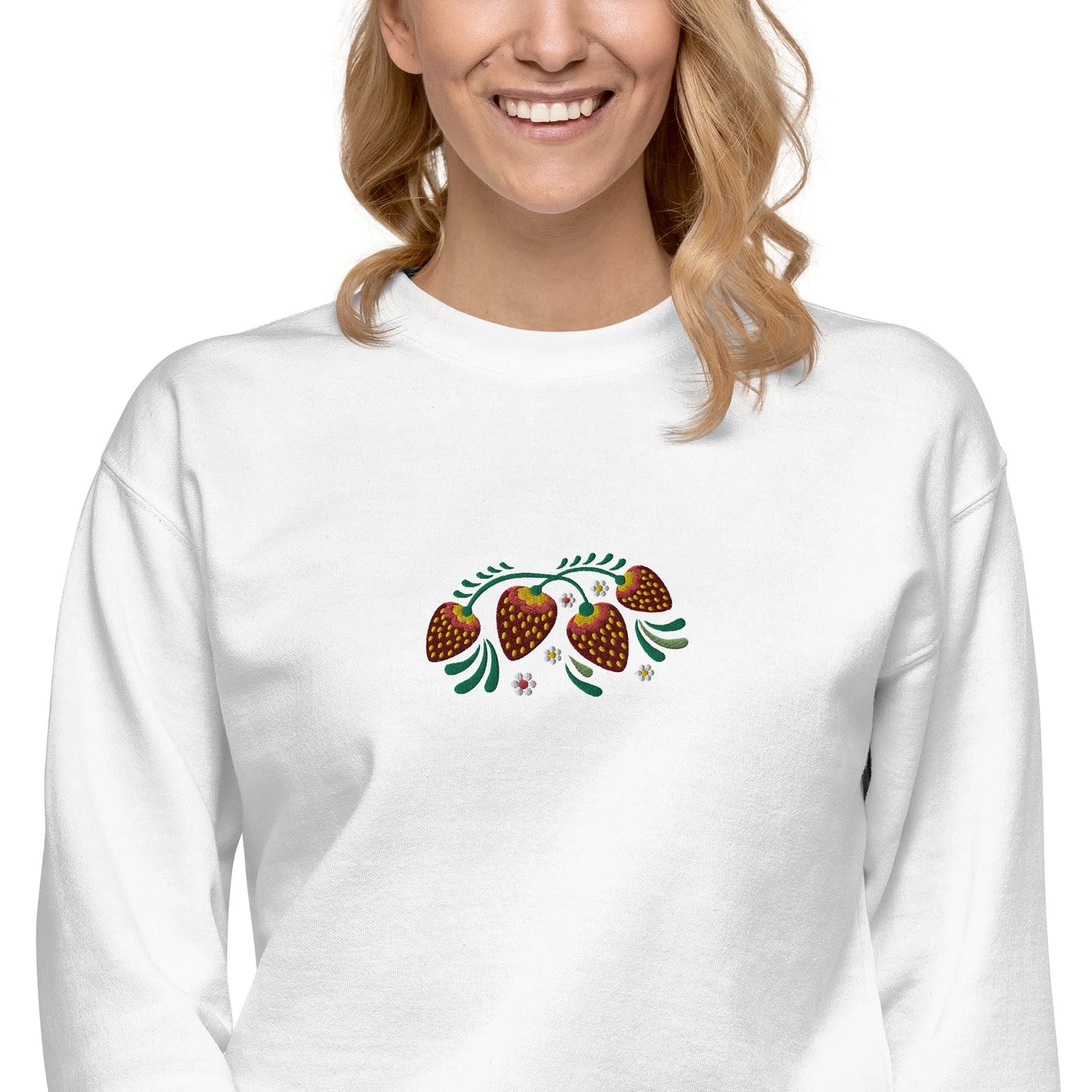 Russian Khokhloma Embroidered Sweatshirt - The Global Wanderer