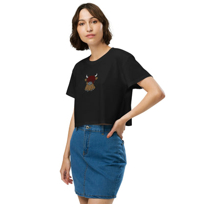 Scottish Highland Cow Embroidered Cropped T-Shirt - The Global Wanderer