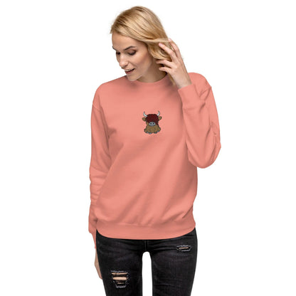 Scottish Highland Cow Sweatshirt - Embroidered - The Global Wanderer