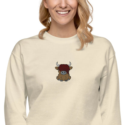 Scottish Highland Cow Sweatshirt - Embroidered - The Global Wanderer