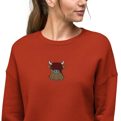 Scottish Highlands Cow Cropped Sweatshirt - Embroidered - The Global Wanderer