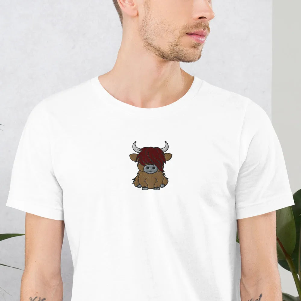 Scottish Highlands Cow Embroidered T-Shirt - The Global Wanderer