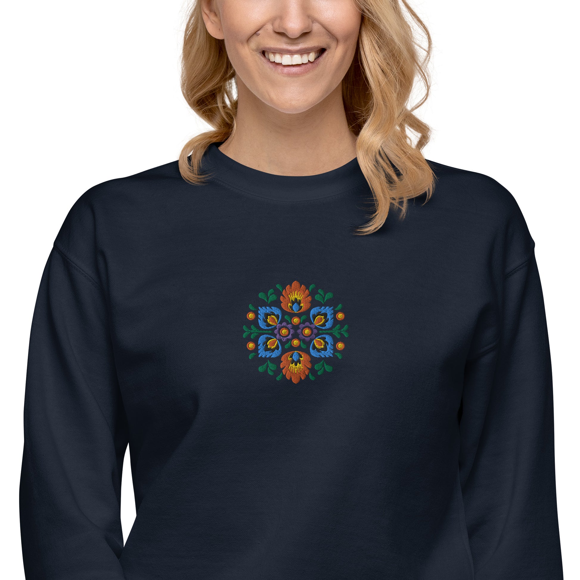 Polish Wycinanki Sweatshirt - Embroidered - The Global Wanderer