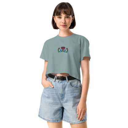 Norwegian Rosemaling Embroidered Cropped T-Shirt - The Global Wanderer