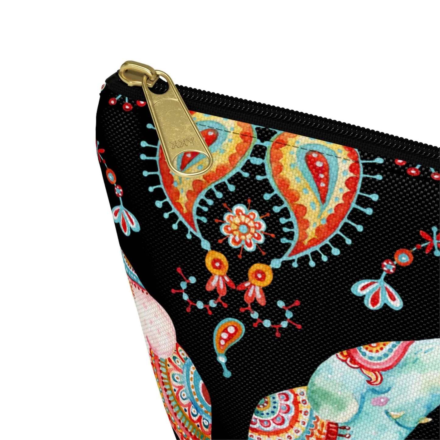 Indian Elephants Pouch - The Global Wanderer