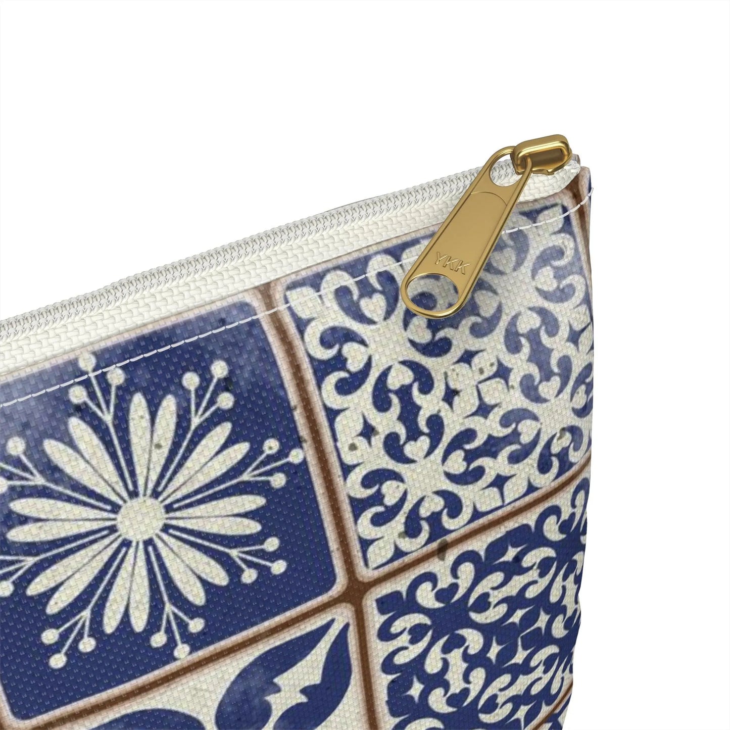 Portuguese Tile Pouch - The Global Wanderer