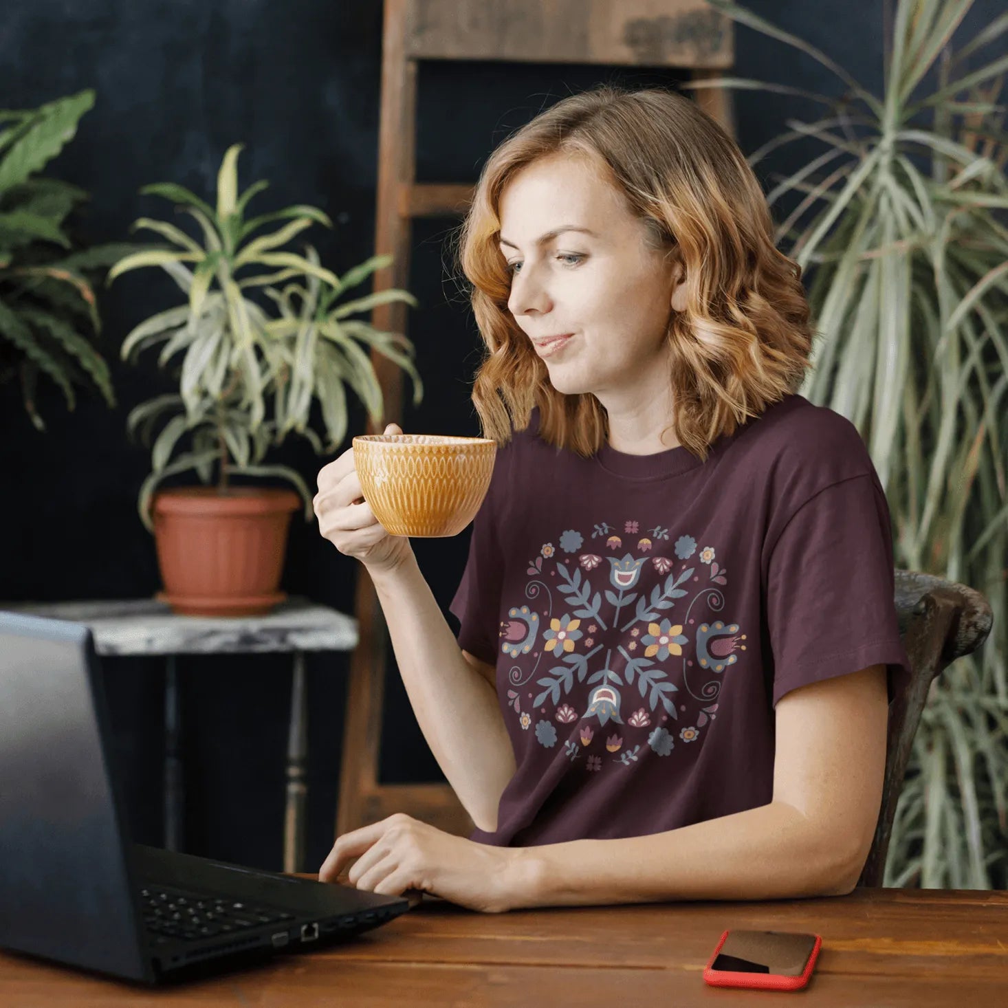 Scandinavian Folk Art T-Shirt - The Global Wanderer